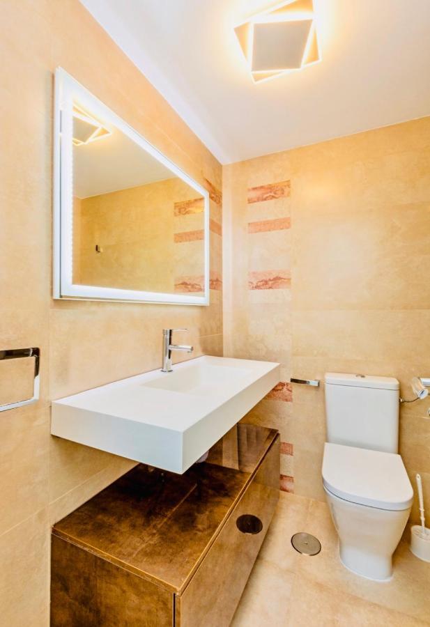 טורמולינוס La Carihuela Lux Apartment מראה חיצוני תמונה
